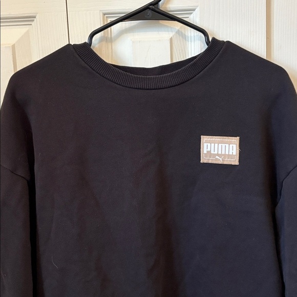 Puma Classic Black Crewneck - Picture 8 of 9